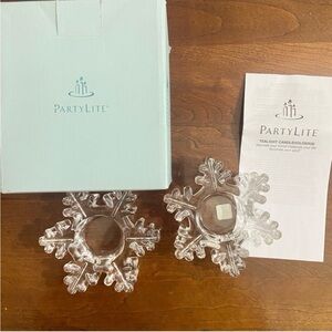 PartyLite Snowflake Crystal Tealight Pair NEW Retired Candle Holder